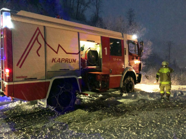 Aufräumen nach Verkehrsunfall