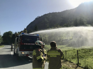 19.06.2022 Nachlöscharbeiten nach Sonnwendfeuer